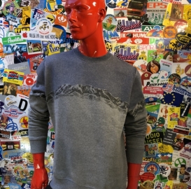 Conscious mountain crew neck sweater