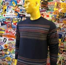 Striber navy crew neck sweater