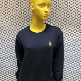 Golden Spruce black crew neck sweater